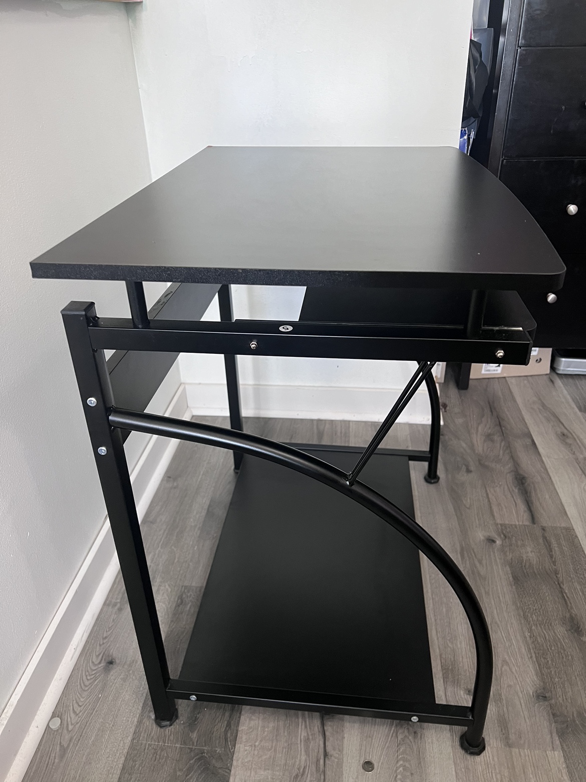 Computer Table with Keyboard Tray - photo 2