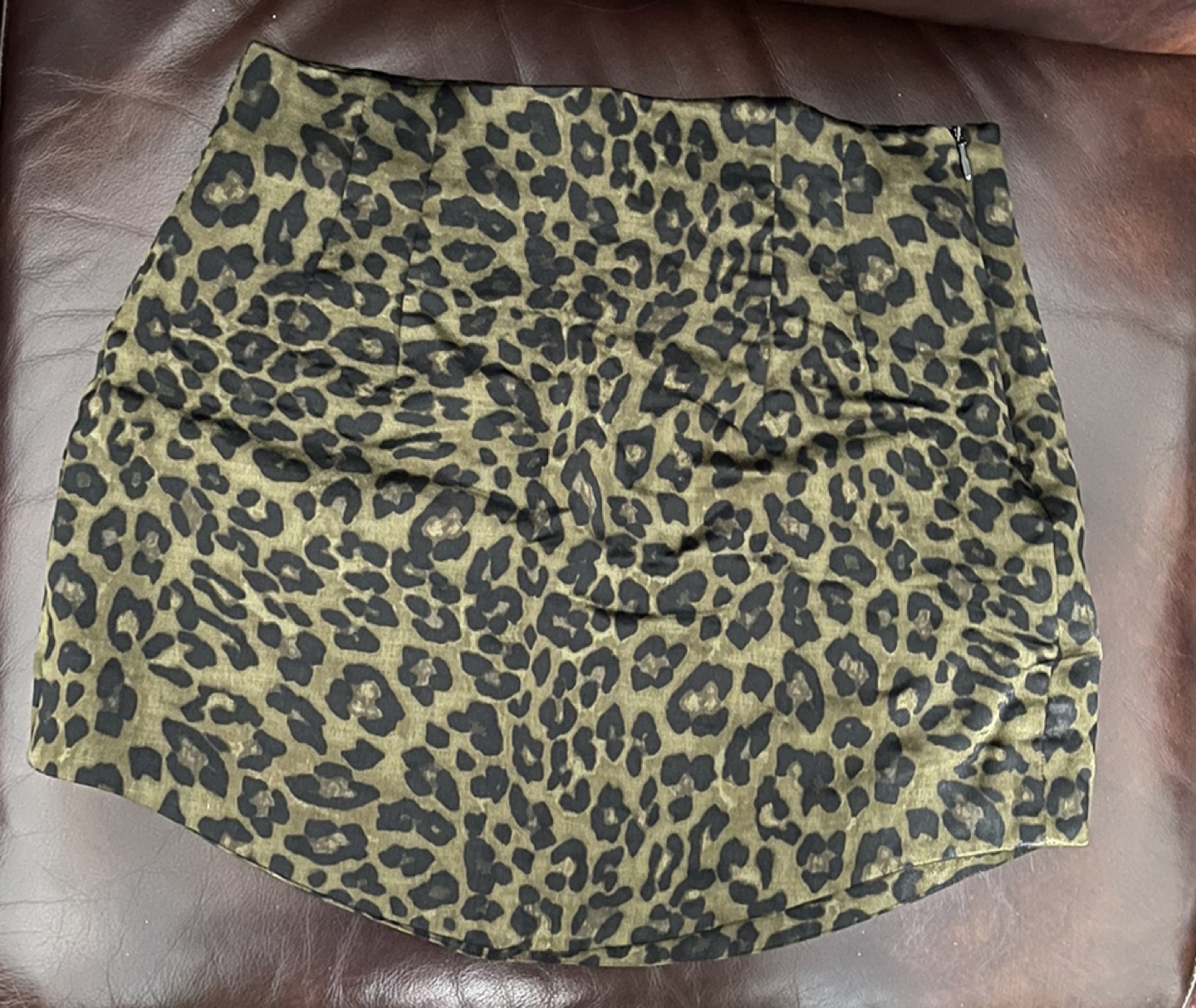 Zara Leopard Print Skirt thumbnail