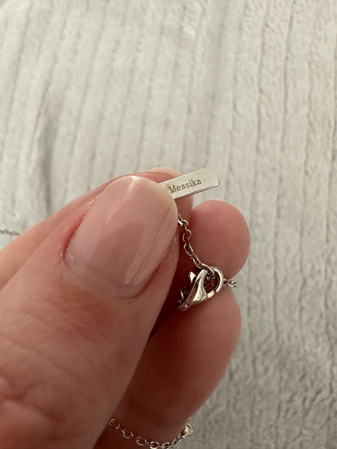 Silver Necklace and Earrings Set image indicator(4)