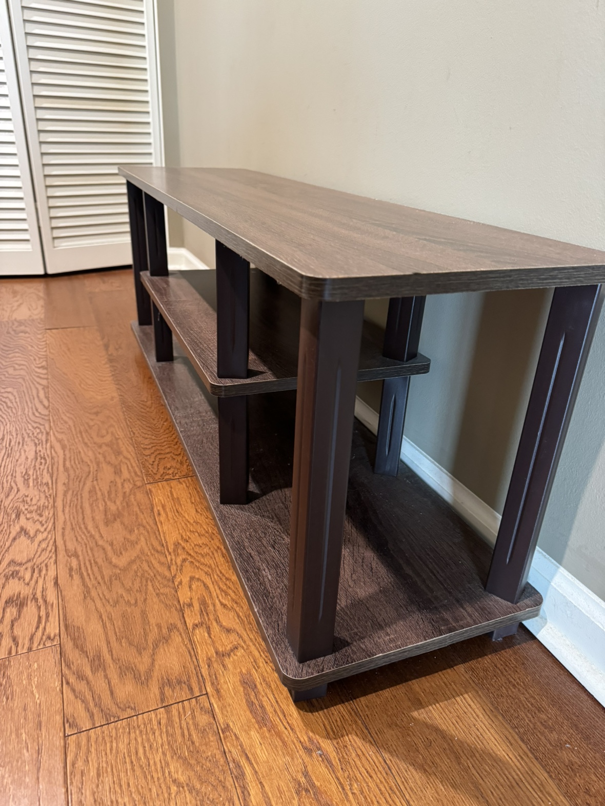 TV Stand - photo 4