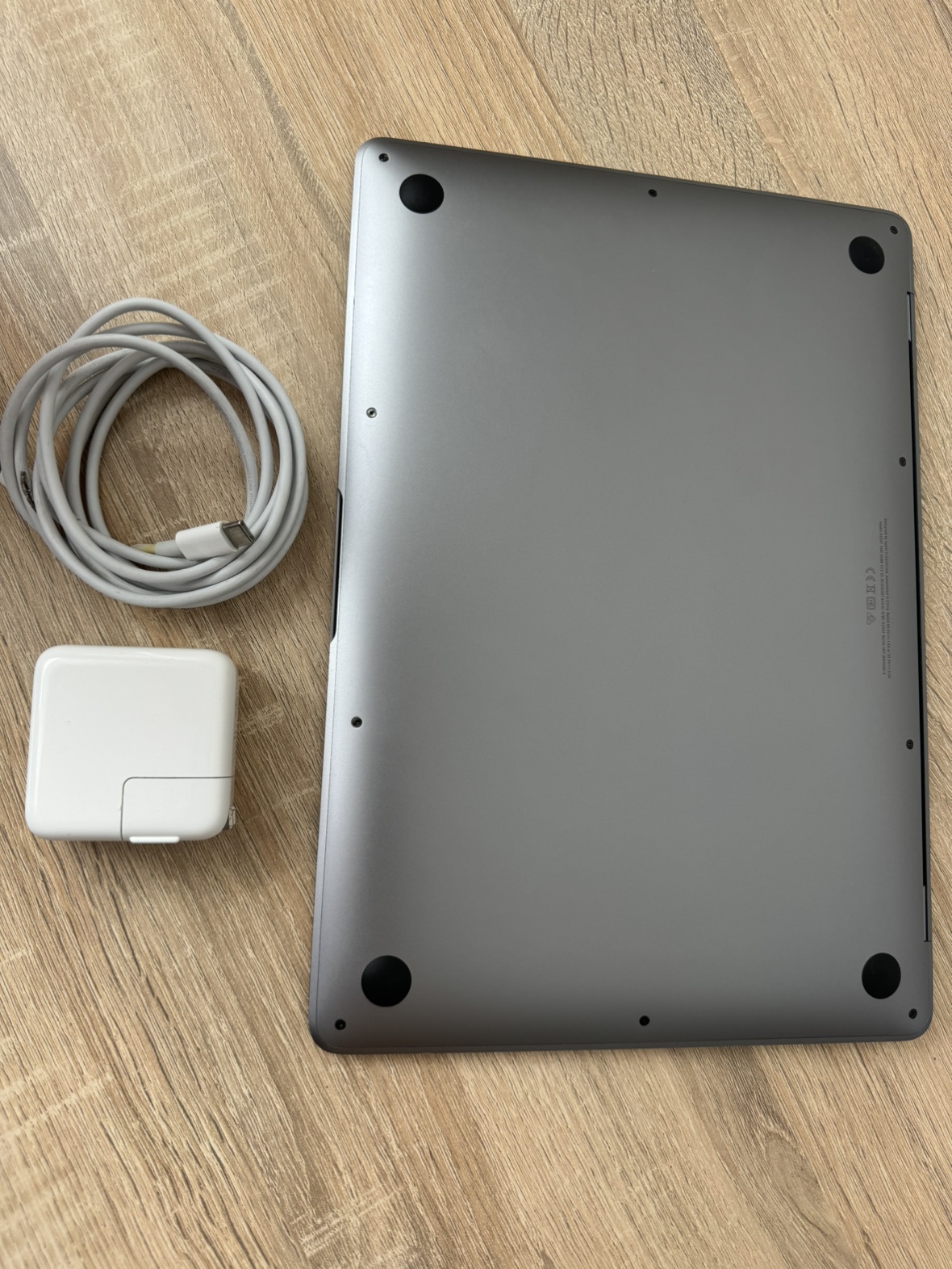 Apple Macbook Air M1 - photo 3