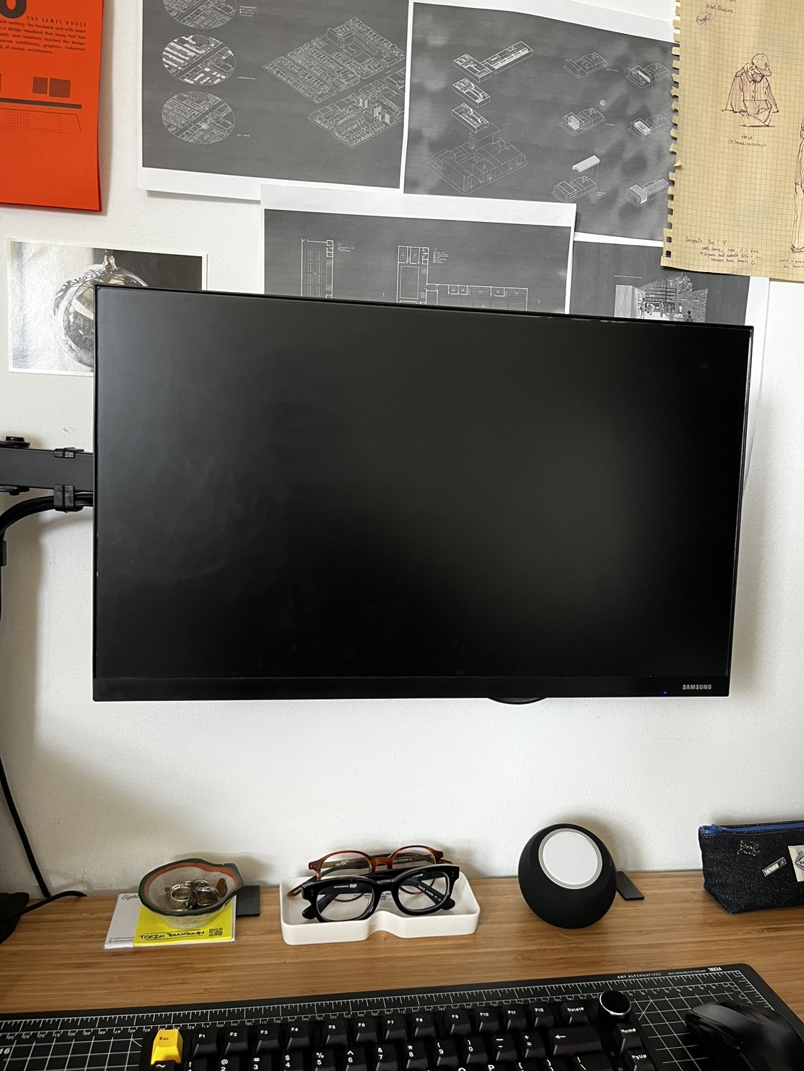 Samsung 22" LED Monitor - photo 2