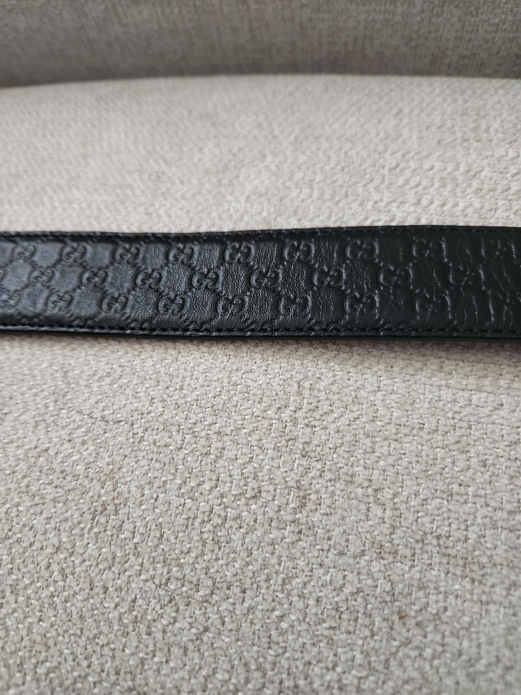 Authentic Gucci Black Leather Belt image indicator(4)