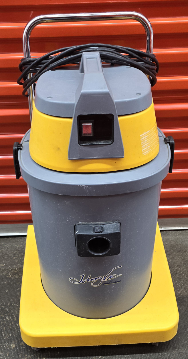 JohnnyVac Wet & Dry Commercial Vacuum-AS400P - photo 5