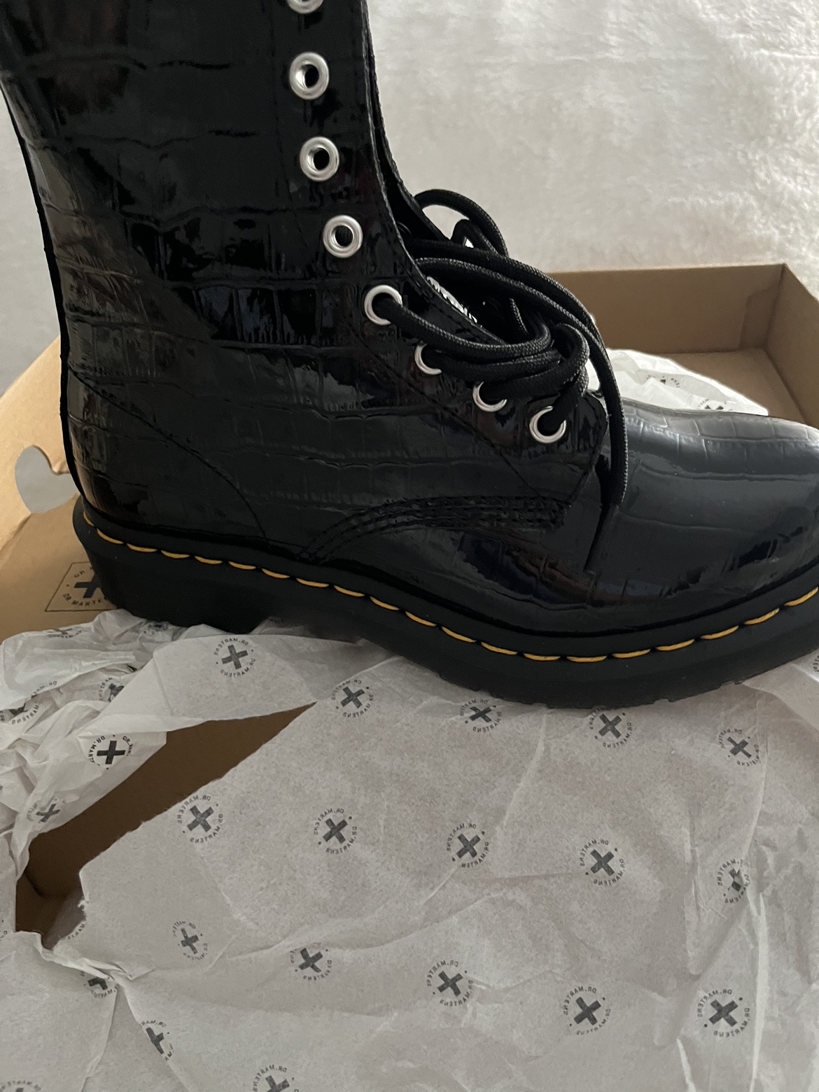 Boots image indicator(5)