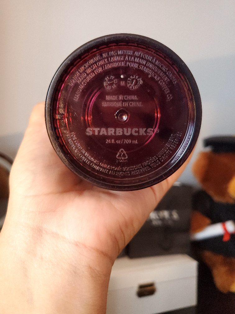 Red Starbucks Cold Cup - photo 2