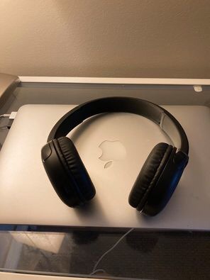 Sony Wireless Headphones BNIB