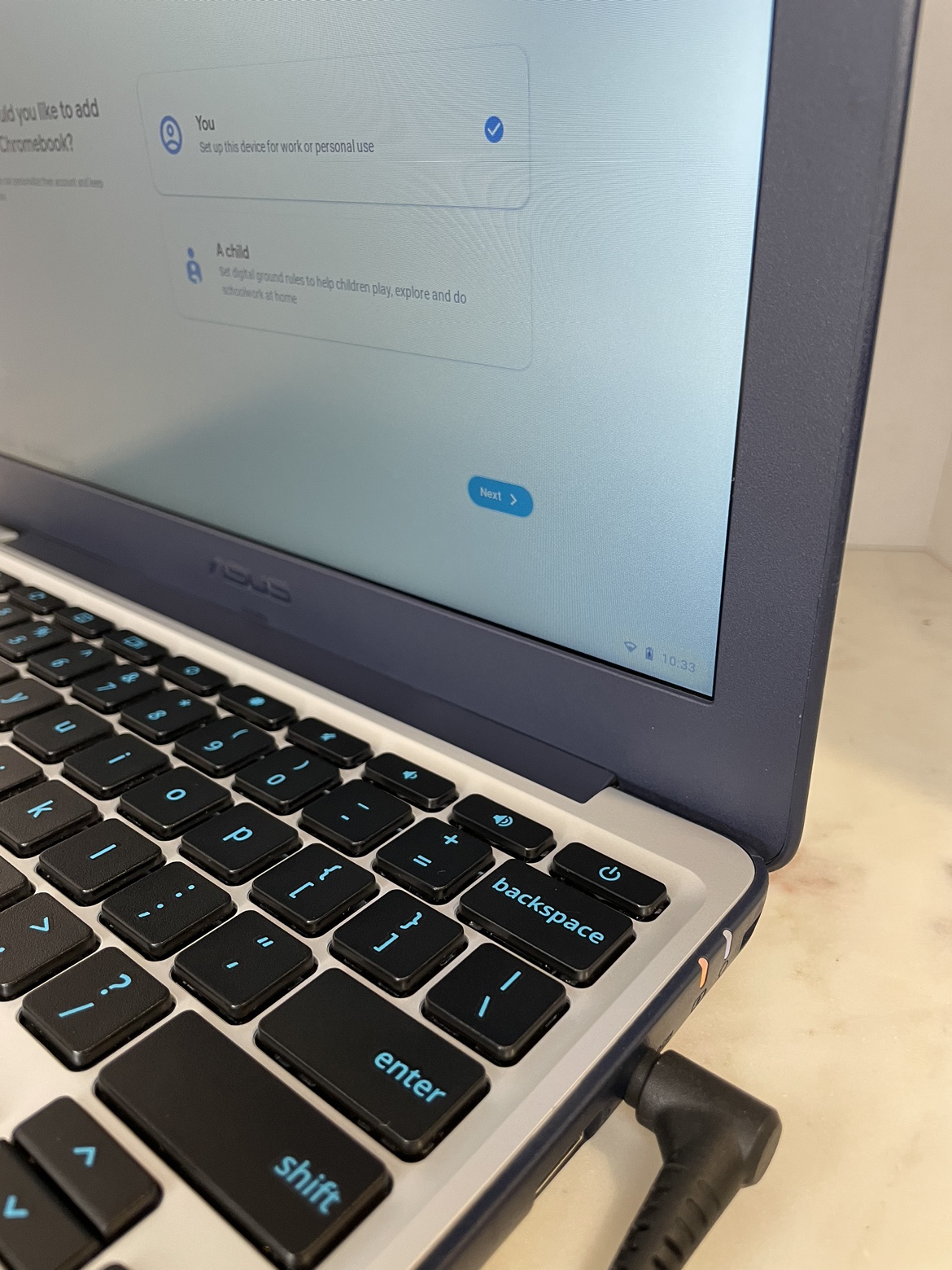 ASUS Chromebooks (C202) with Charger Included image indicator(2)