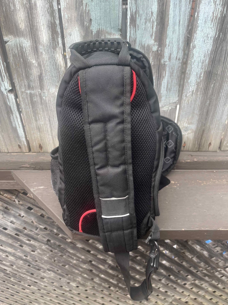 Black Bentley (Tracker) Camera Bag image indicator(3)