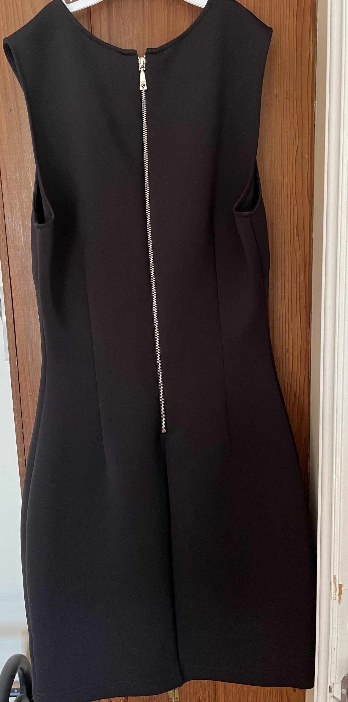 Cocktail Dress image indicator(2)