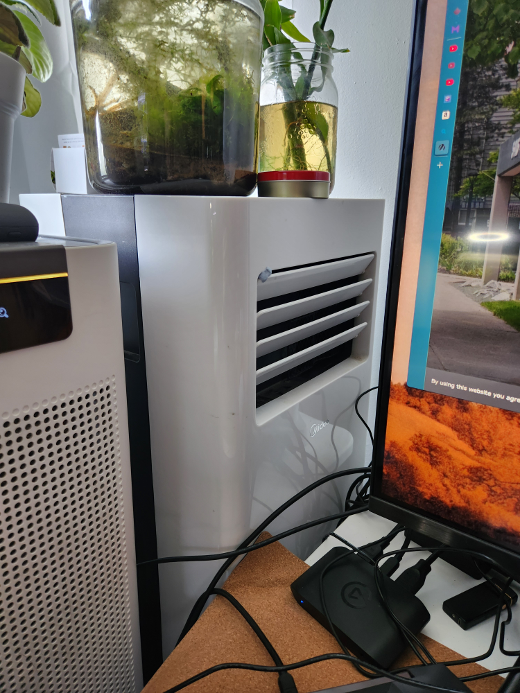 Midia Air Conditioner thumbnail