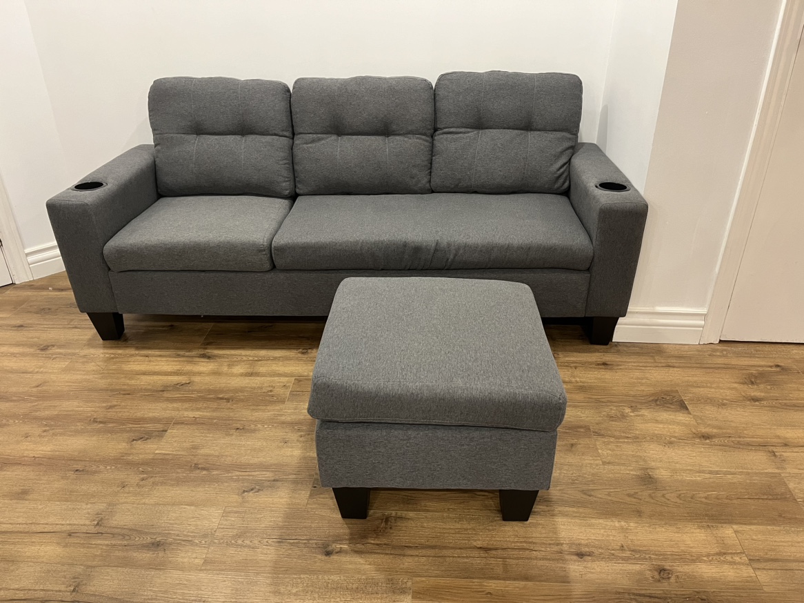 Cozy 3-Seater Sectional Sofa with Versatile Ottoman - photo 2