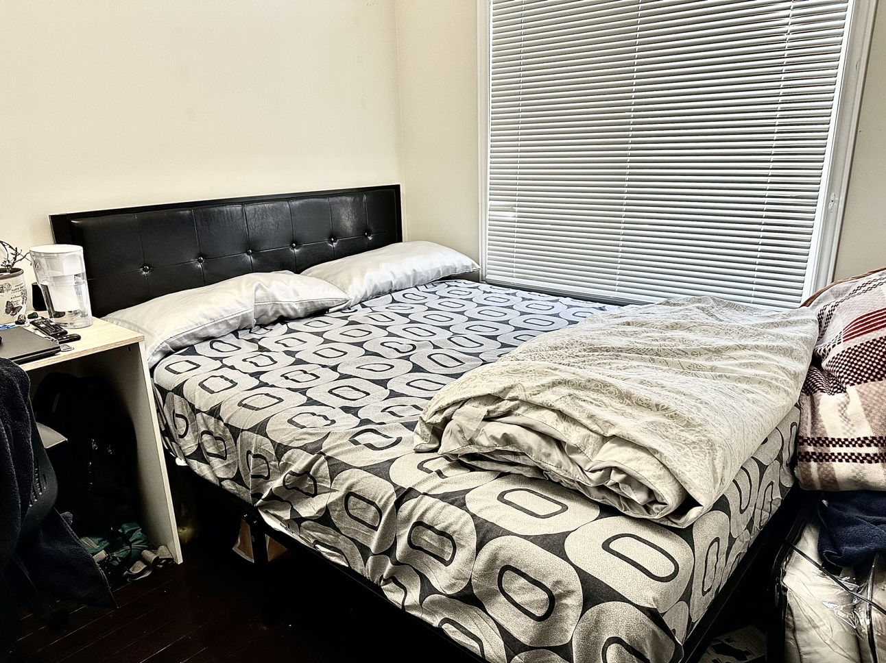 Queen Bed Frame with Headboard & Mattress - photo 2