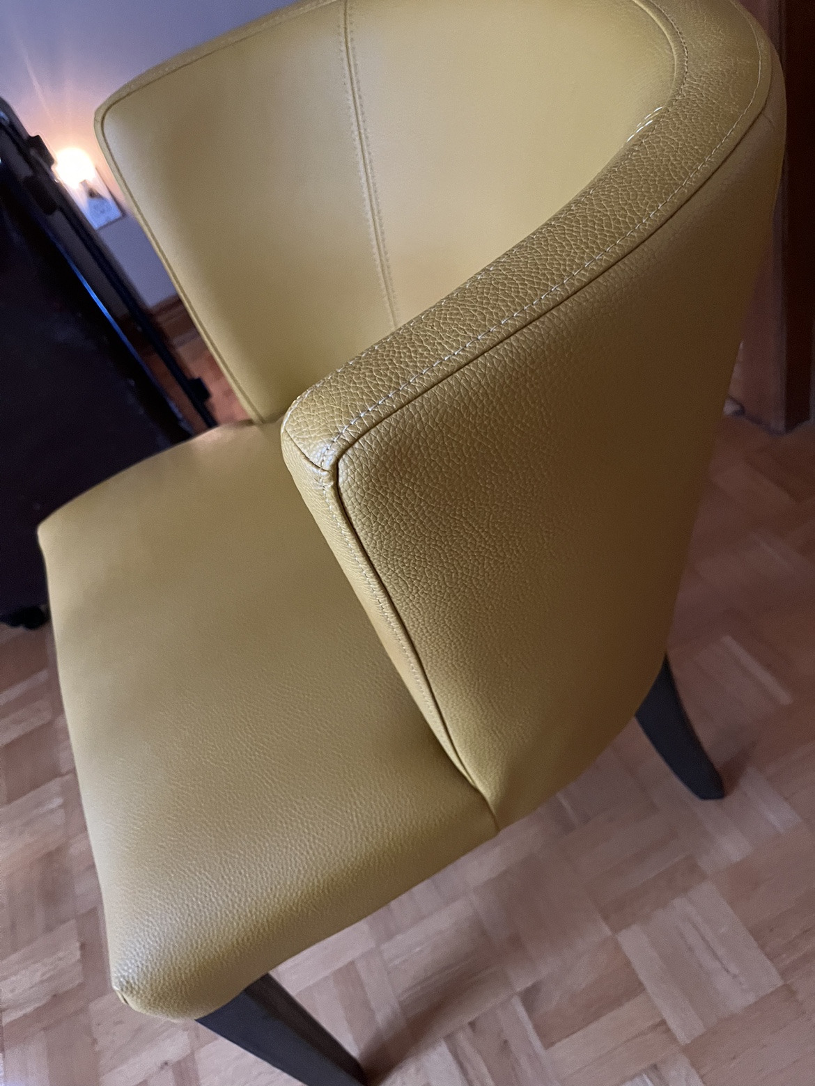 Mustard yellow accent chair - photo 3