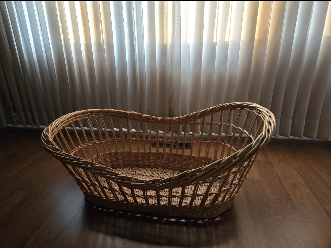 Wicker Baby Bassinet