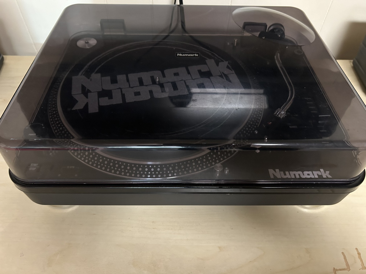 Numark tt100 direct drive turntable image indicator(6)
