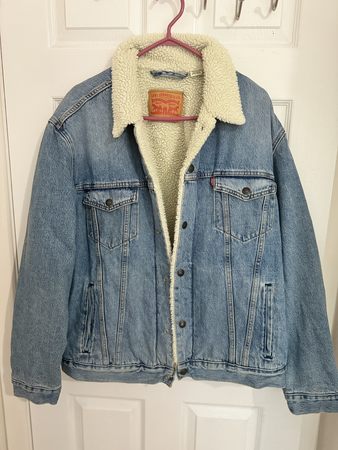 Levis Men’s Sherpa Trucker Jacket (XL) thumbnail