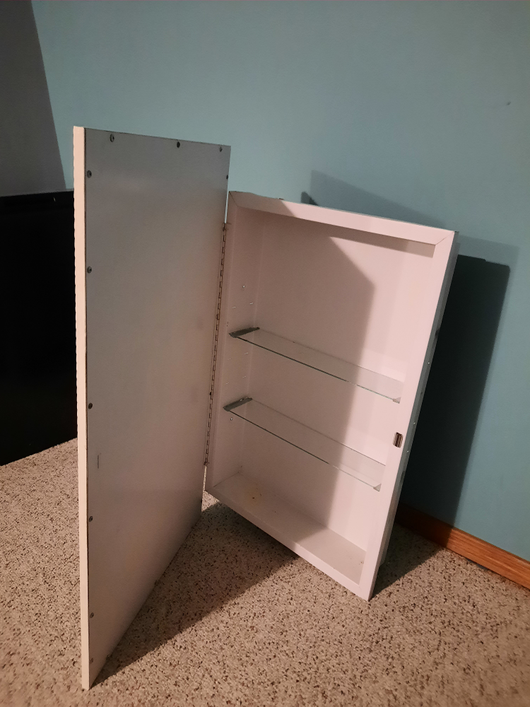 Recessed medicine wall cabinet - photo 2