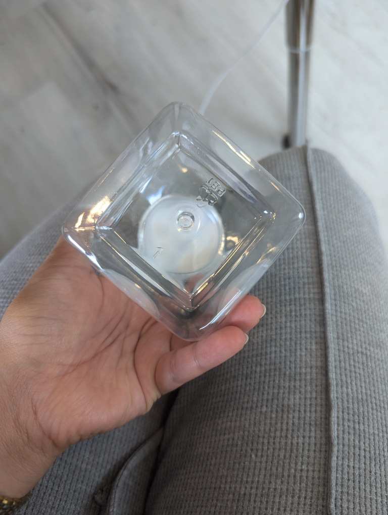 Square To-Go Cups with Straw Holes - photo 3