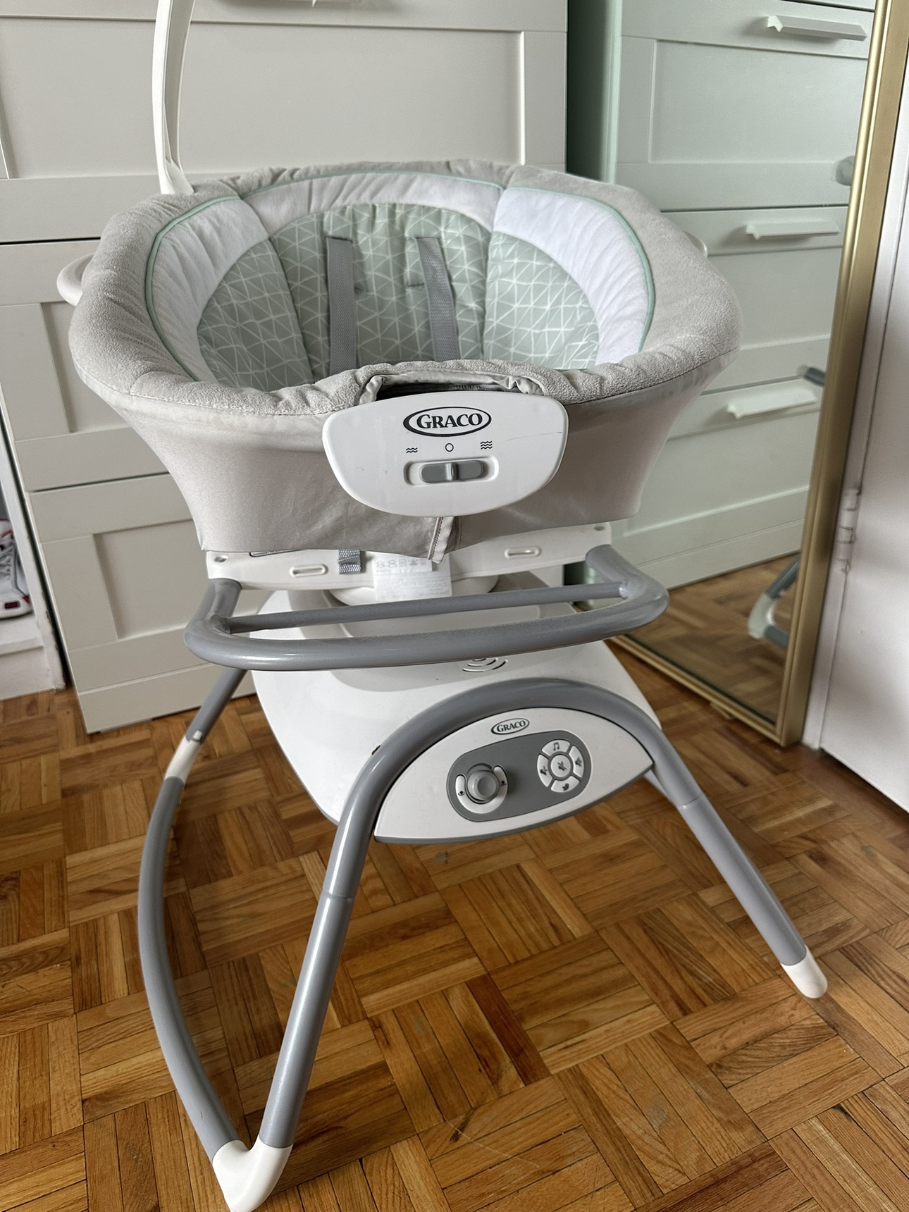Baby swing with music GRACO image indicator(3)