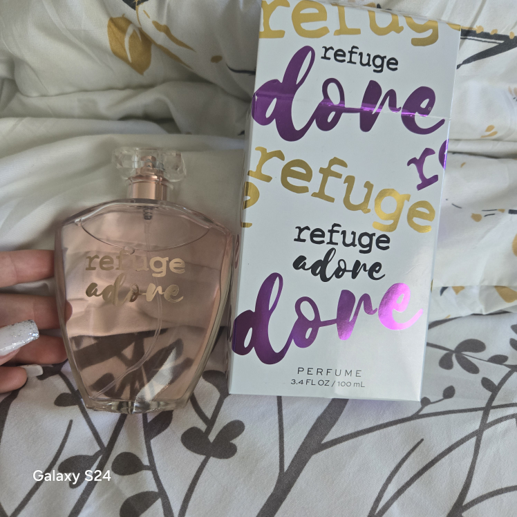 Refuge Adore Perfume