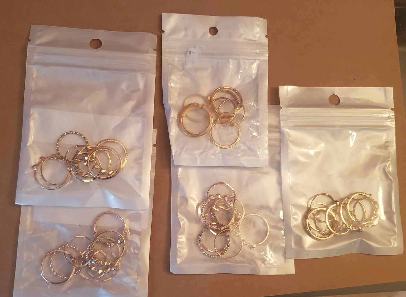 💍Stacking Gold Ring Set image indicator(2)