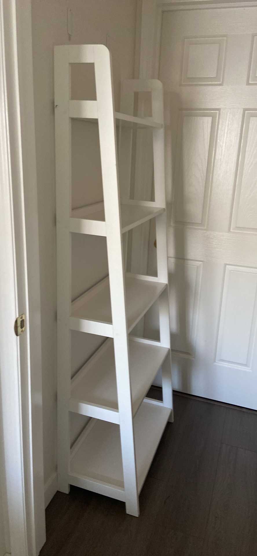 White Ladder Shelf - photo 3