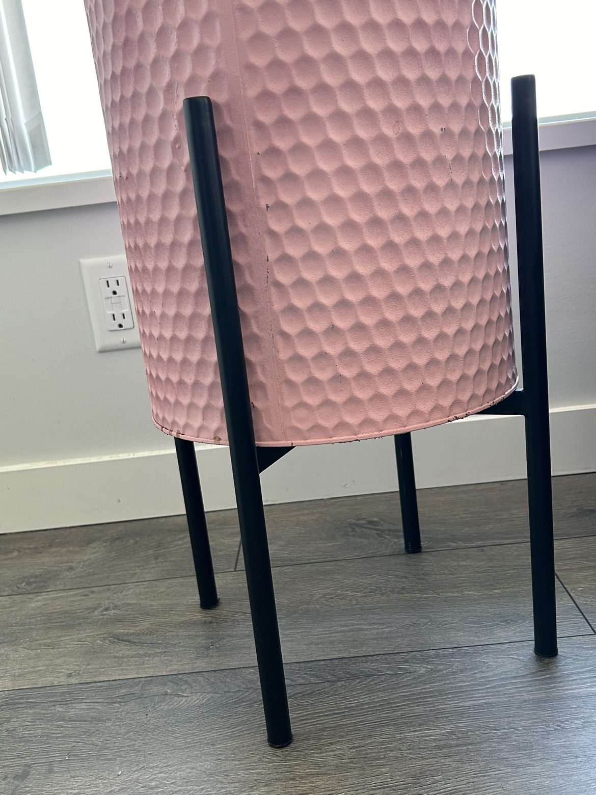 Pink Planter with Stand - photo 2