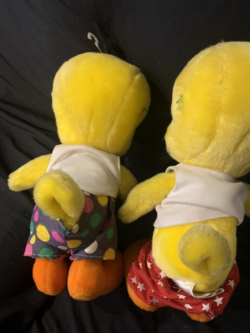 $20 both vintage 1989 tweety 9” - photo 3