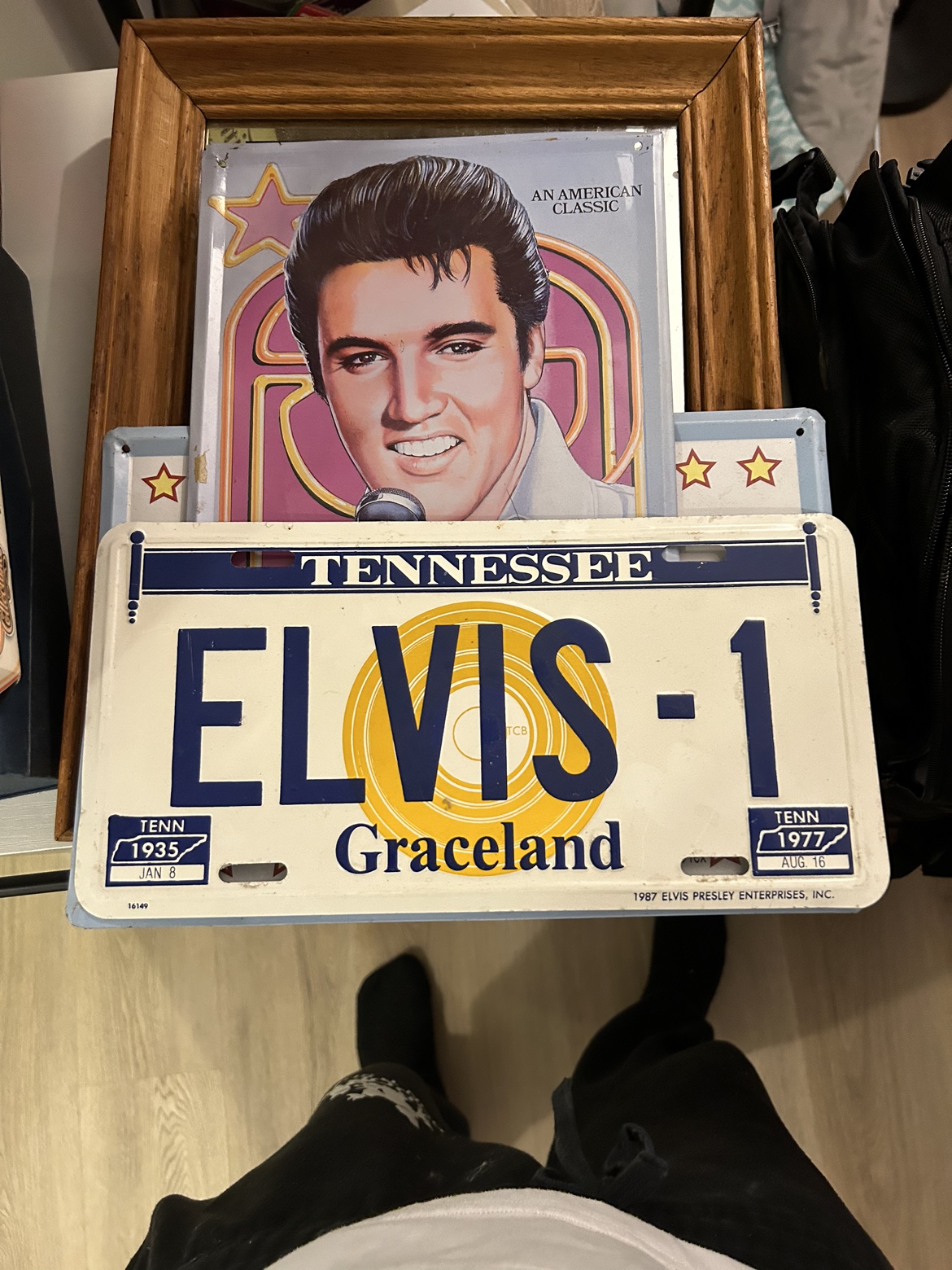 Elvis Presley Collectibles image indicator(6)