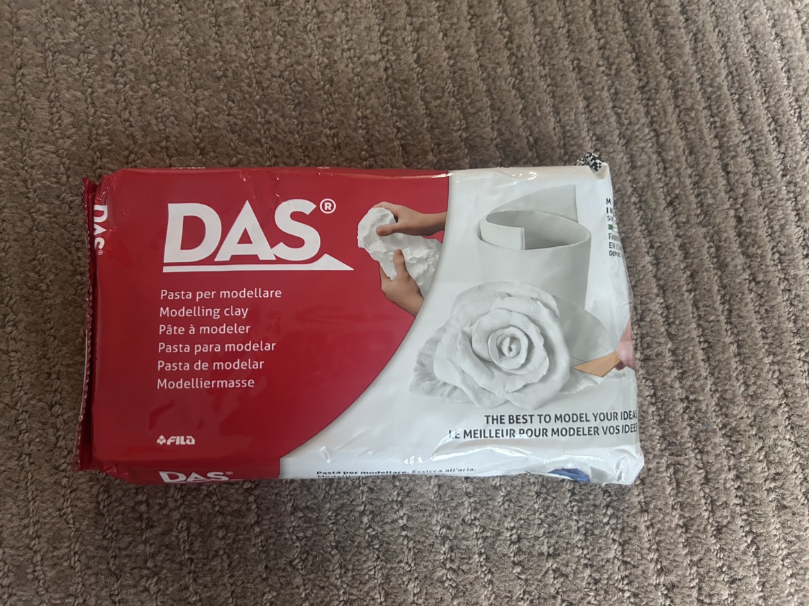 DAS white modelling clay