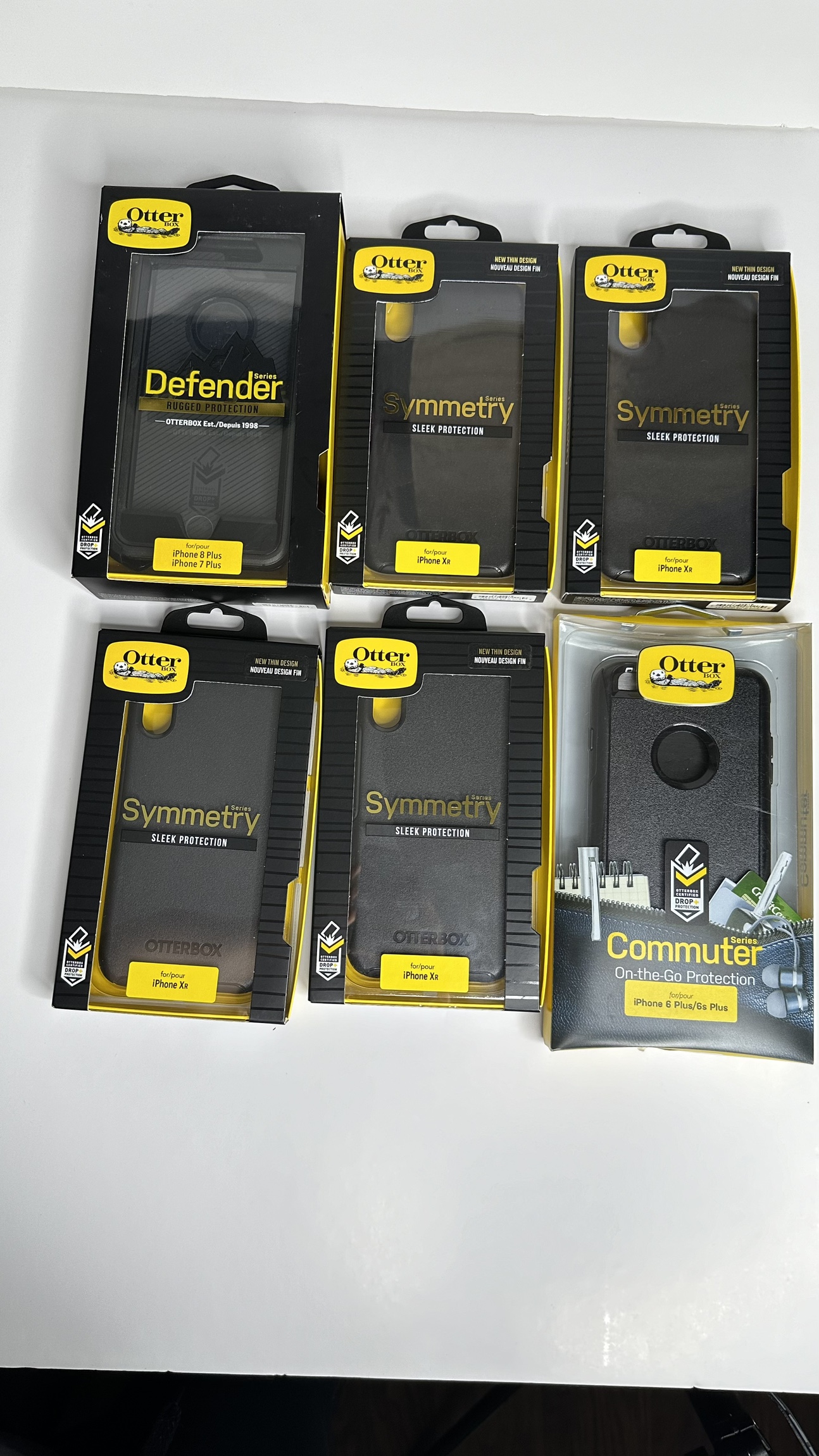 Otterbox iPhone Cases image indicator(2)