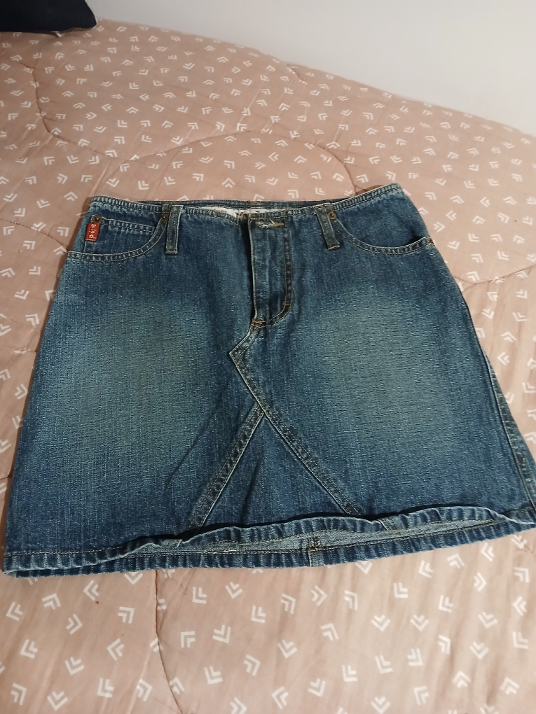 CUTE SHORT JEAN SKIRT
