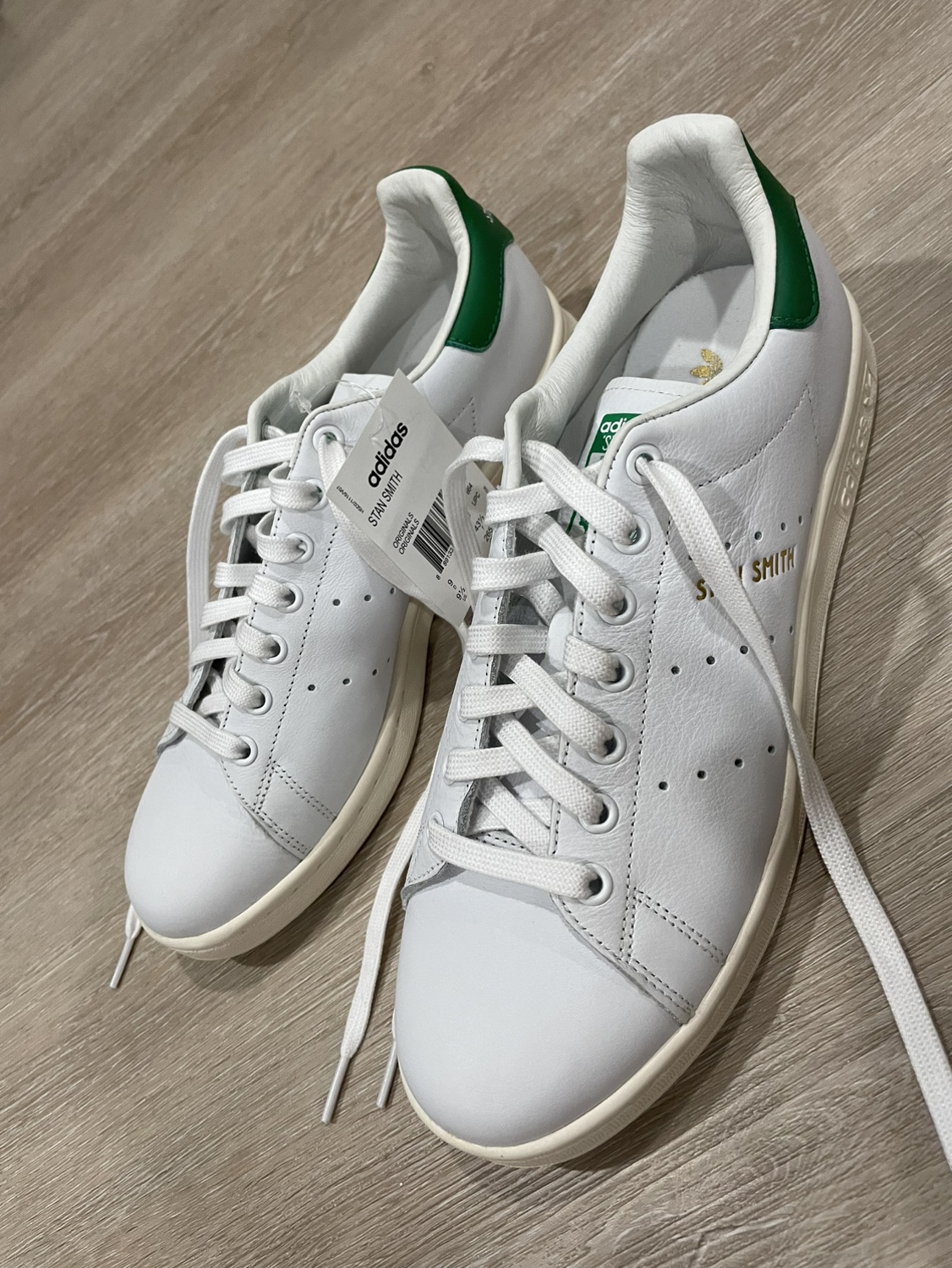 Adidas Stan Smith Sneakers (brand new- no box) thumbnail