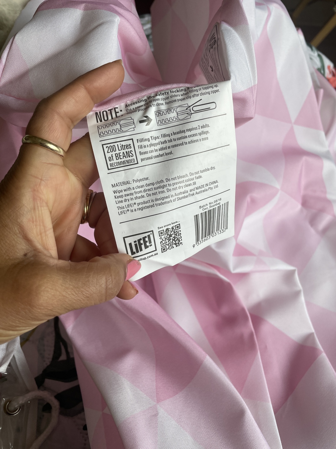 New last chance Pink and White Bean Bag Chair reduced - photo 3