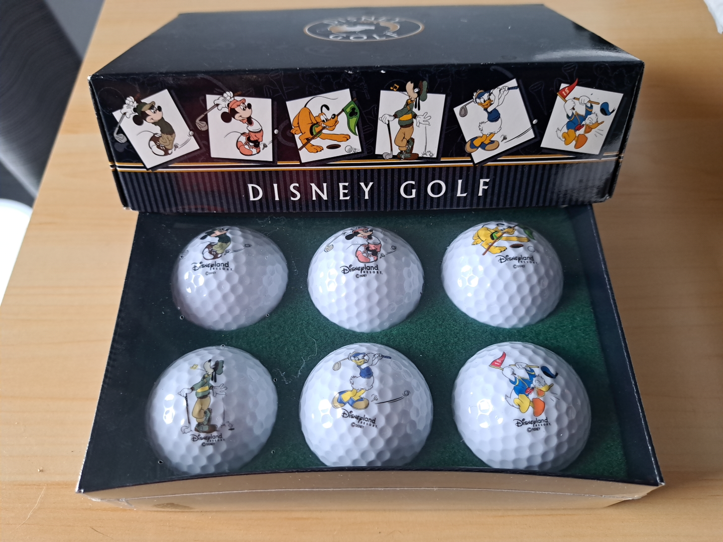 Vtg Disney Golf Ball Set of 6 Sealed