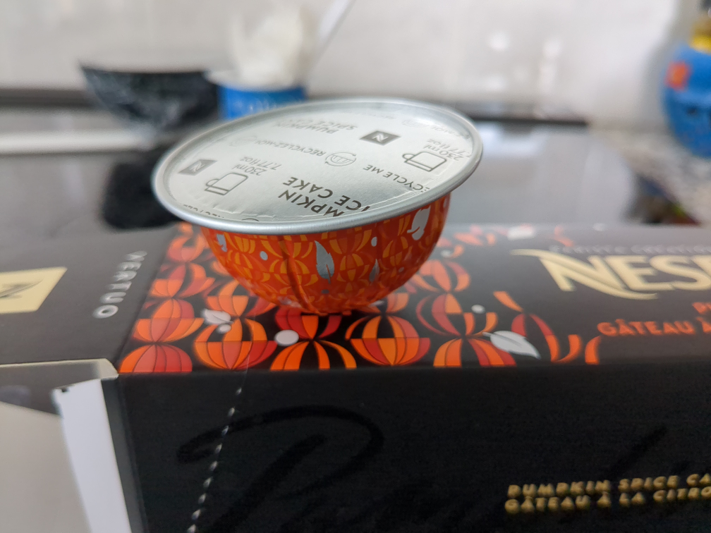 Nespresso Vertuo Pumpkin Spice Cake Capsules image indicator(3)