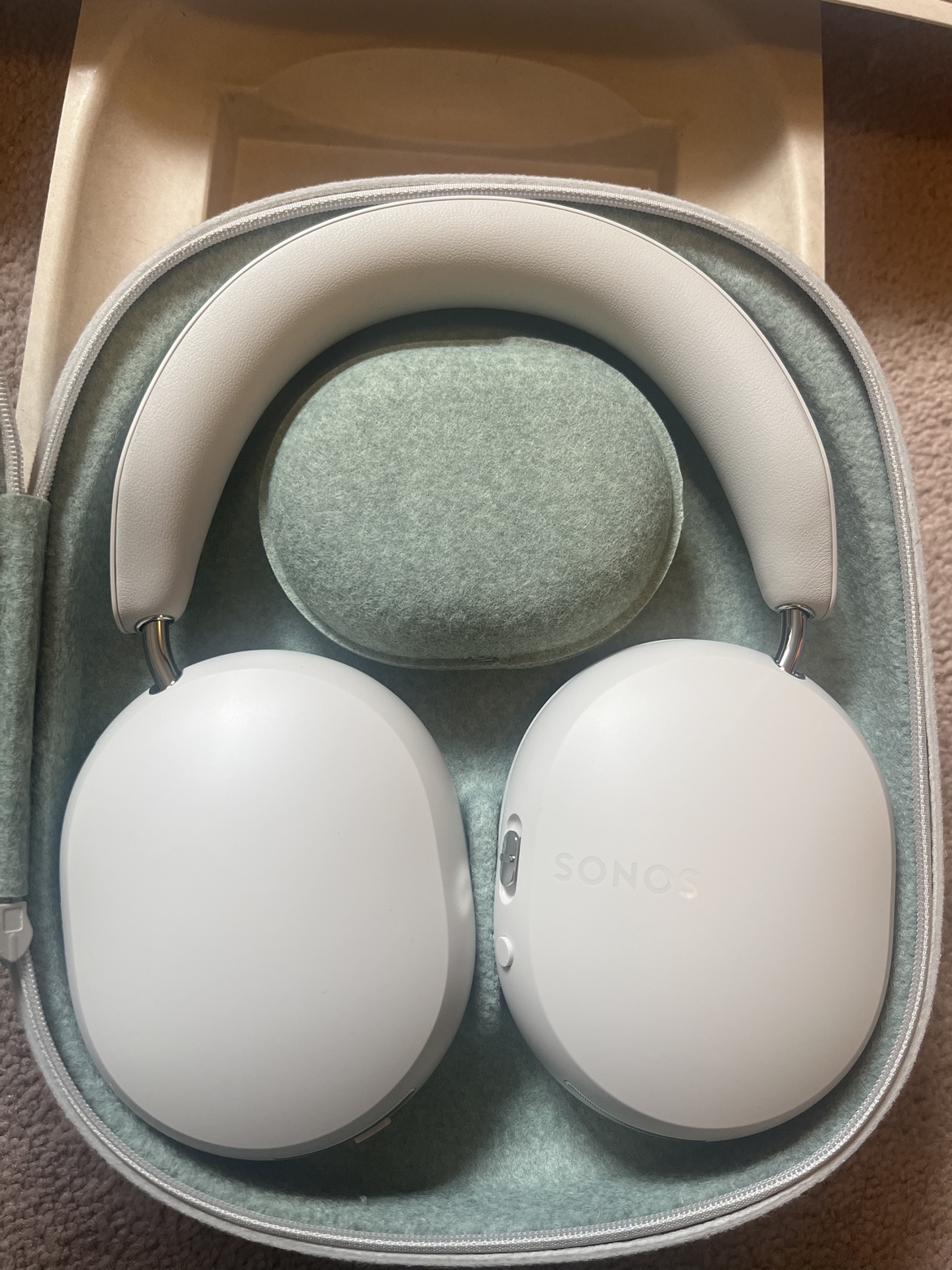 Sonos ace headphones - photo 4