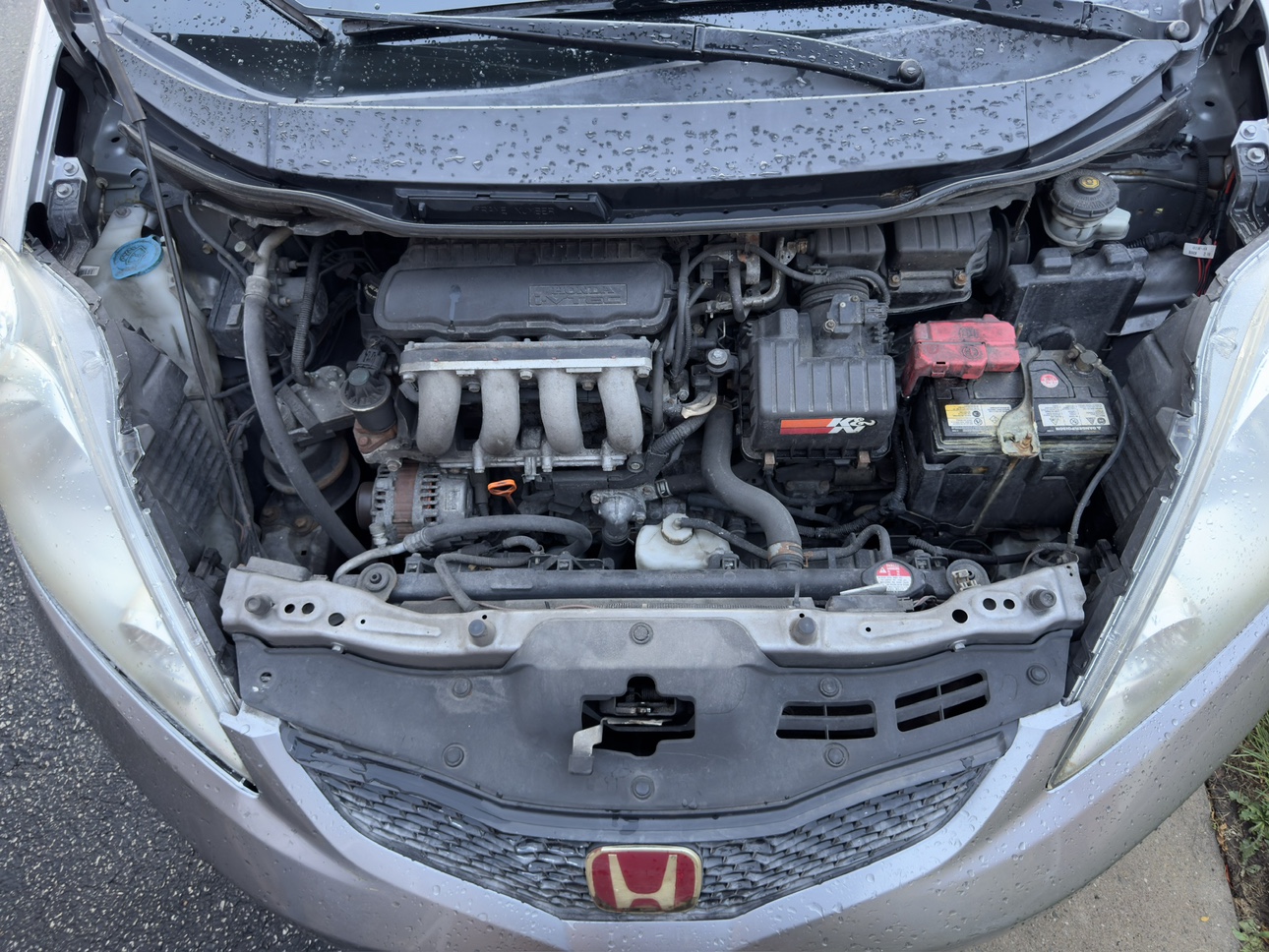 2009 Honda Fit Sport + Winter Tires with Rims image indicator(9)