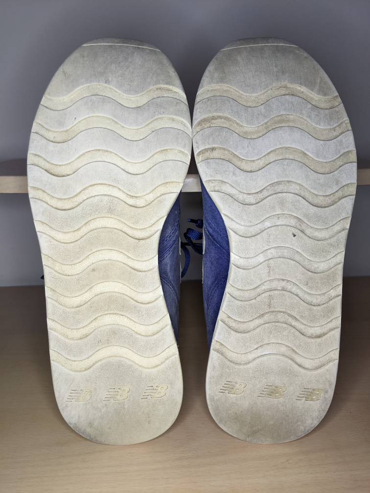 NEW BALANCE LIFESTYLE REVLITE BLUE WHITE SUEDE Sz 10.5 Shoes image indicator(5)