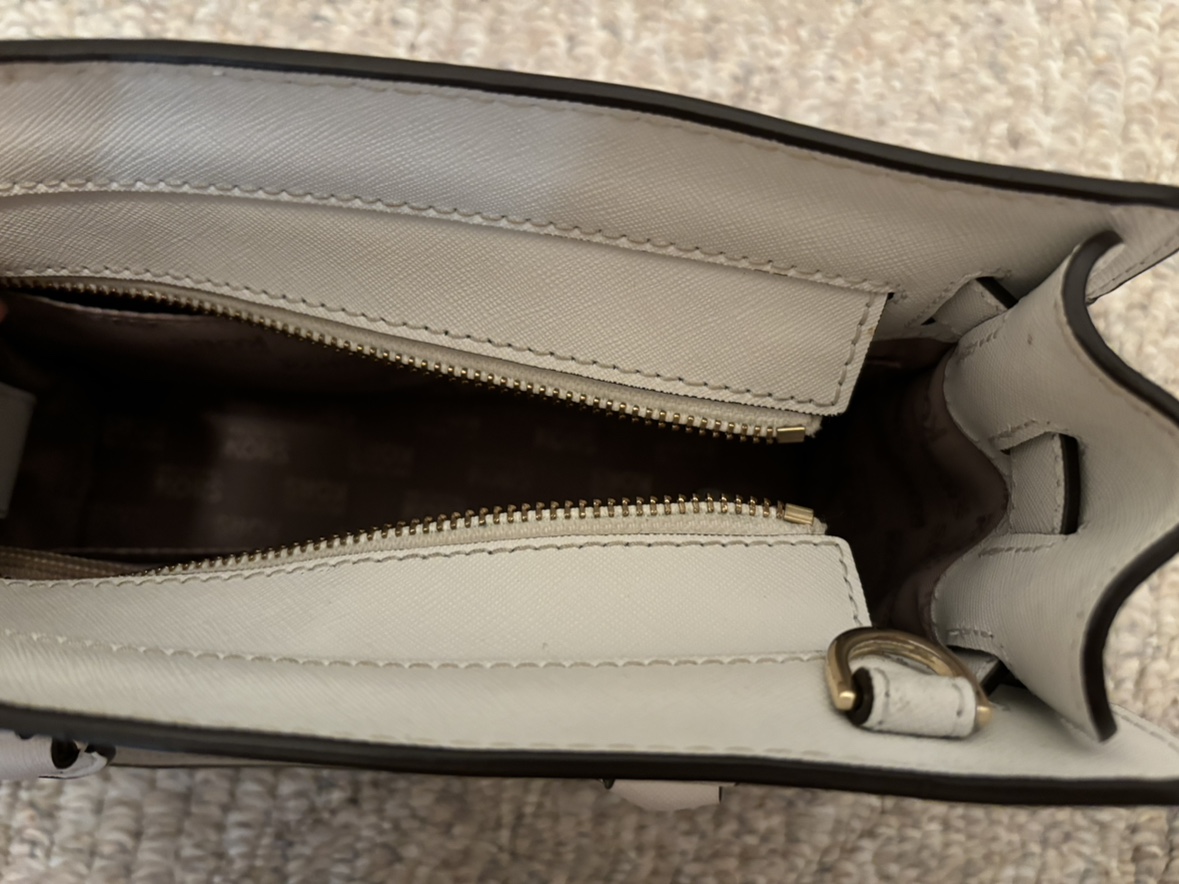 Michael Kors Handbag - photo 4
