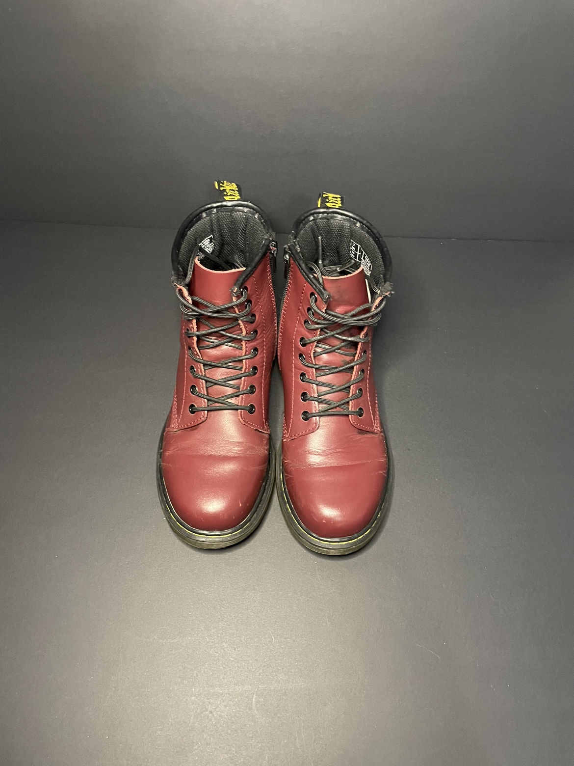Dr Martens Cherry Docs Size 3Y