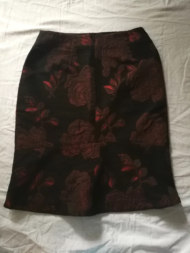Ann Taylor Jacquard flounce hem Skirt image indicator(2)