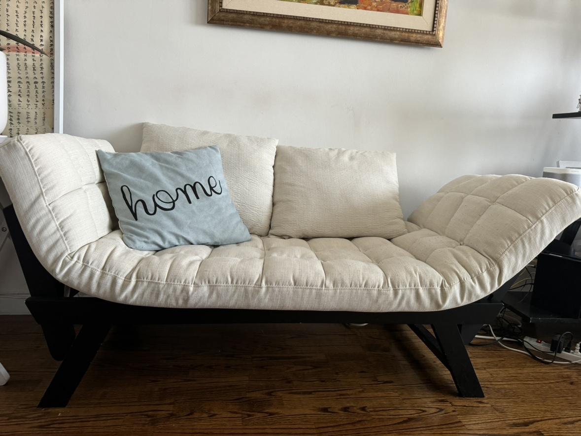 Twin Sofa sleeper in good condition - photo 4