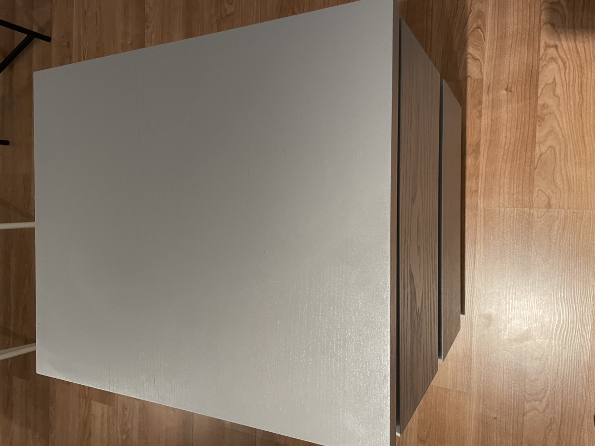 IKEA bedside table MALM - photo 2