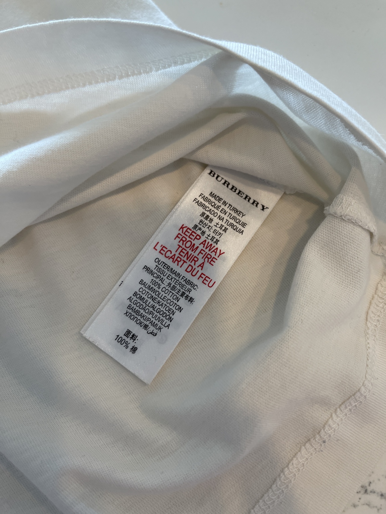 Burberry Long Sleeve T-Shirt 12Y 152cm image indicator(5)