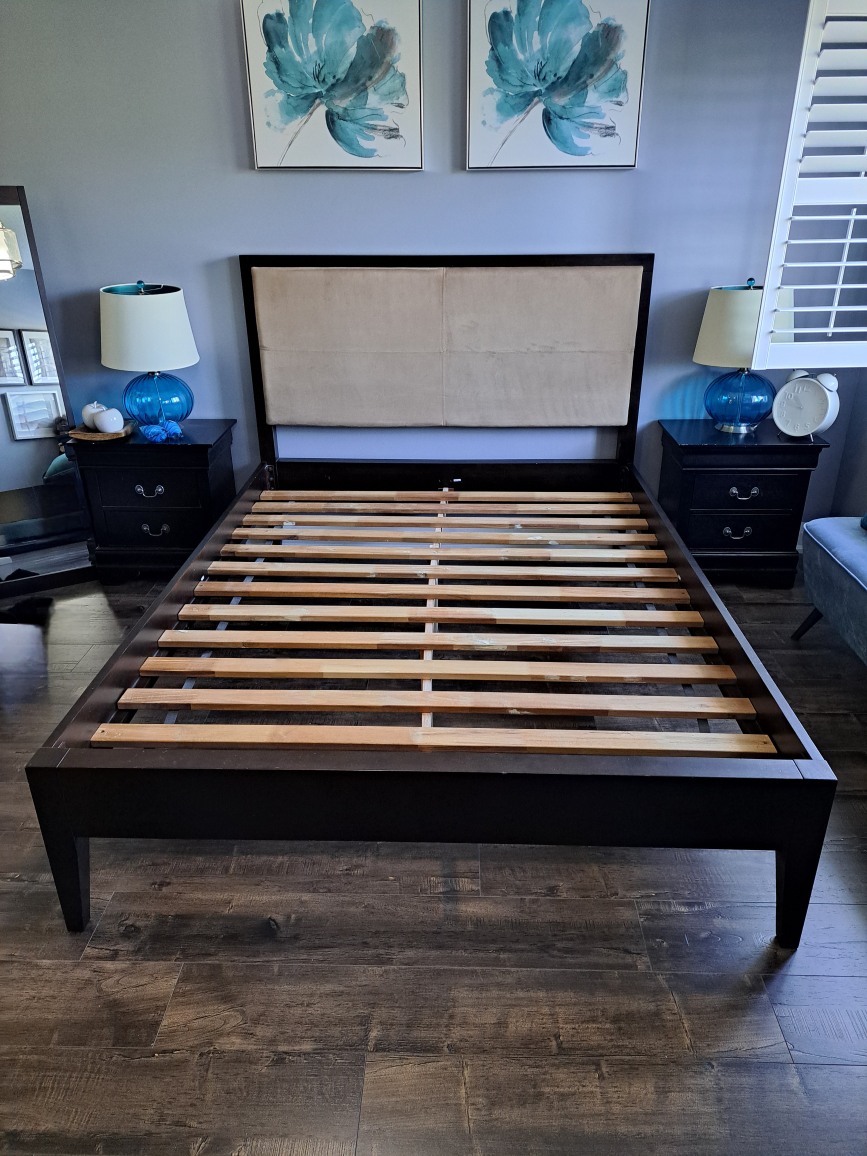 Queen Size Bed For Sale - photo 3
