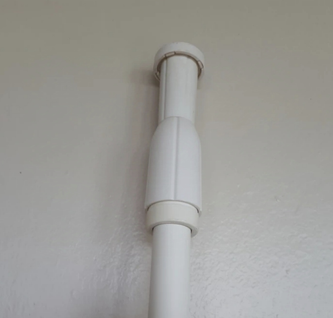 1 X White Curtain Tension Rod/Room Divider image indicator(2)