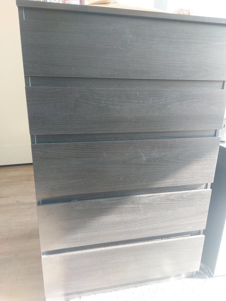 2 x dresser with 5 drawers