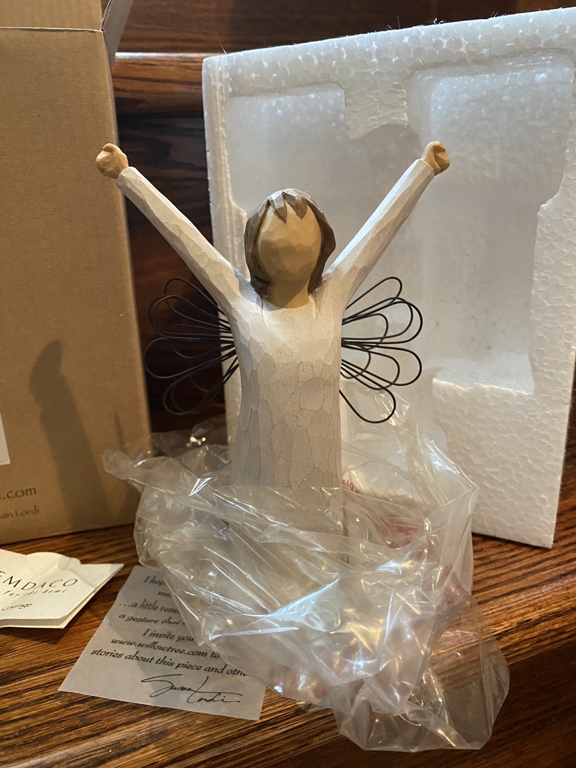Willow Tree Courage Angel